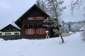 Гостиница Heidi's Häuschen, Бад Миттендорф